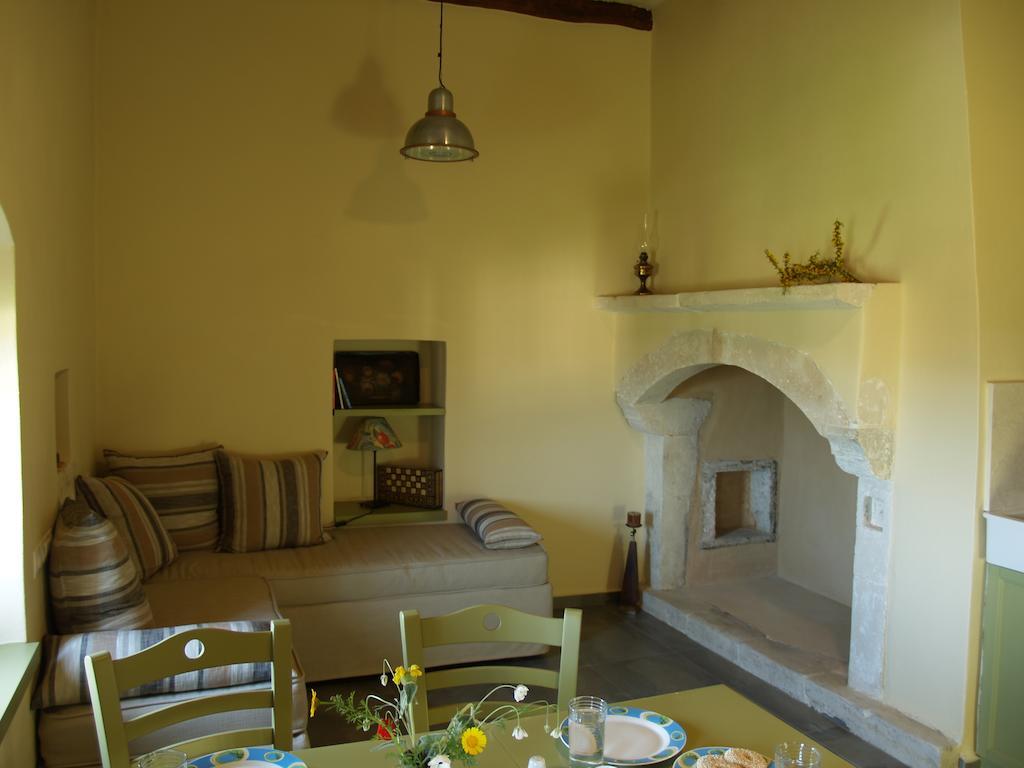 Agapi Holiday House Сивас Номер фото